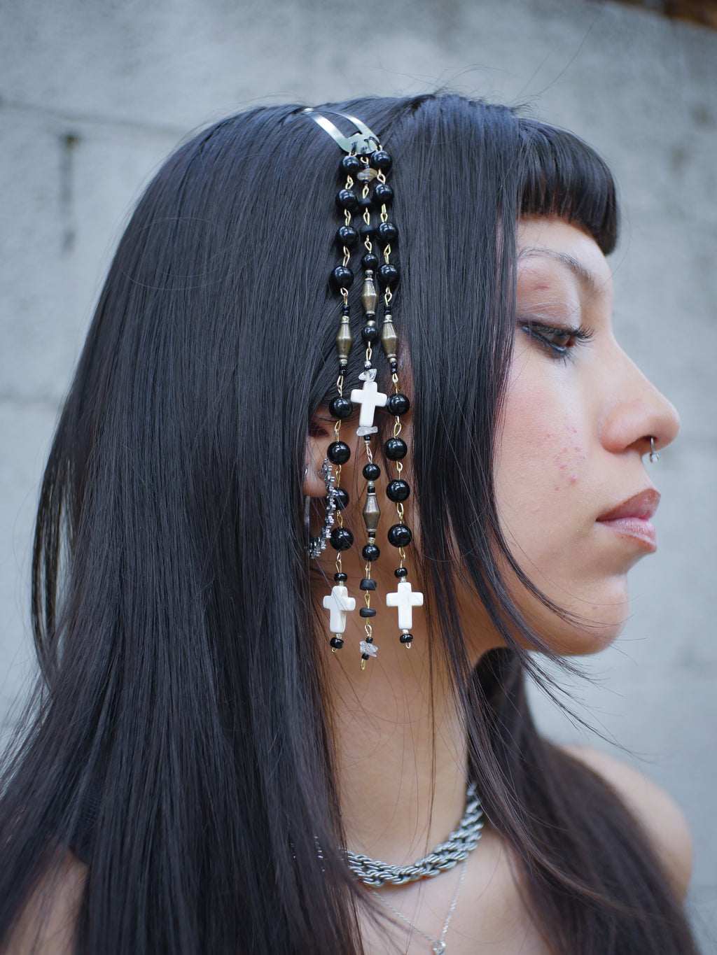 rosario oro hair accessory