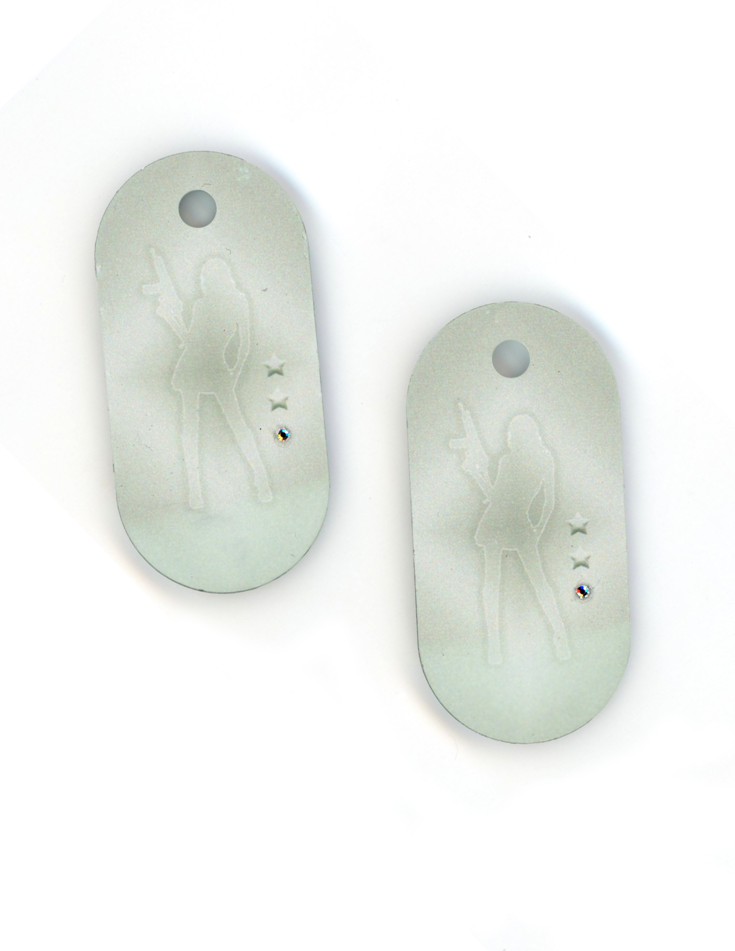₊⊹⋆˚ sin miedo dog tag ˖°⊹₊